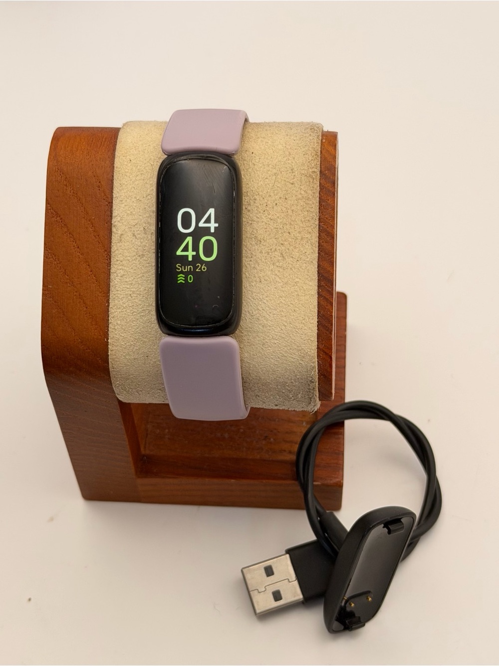 Fitbit Inspire 3, Charger Included, Tested, Purple/ Black, Very Good